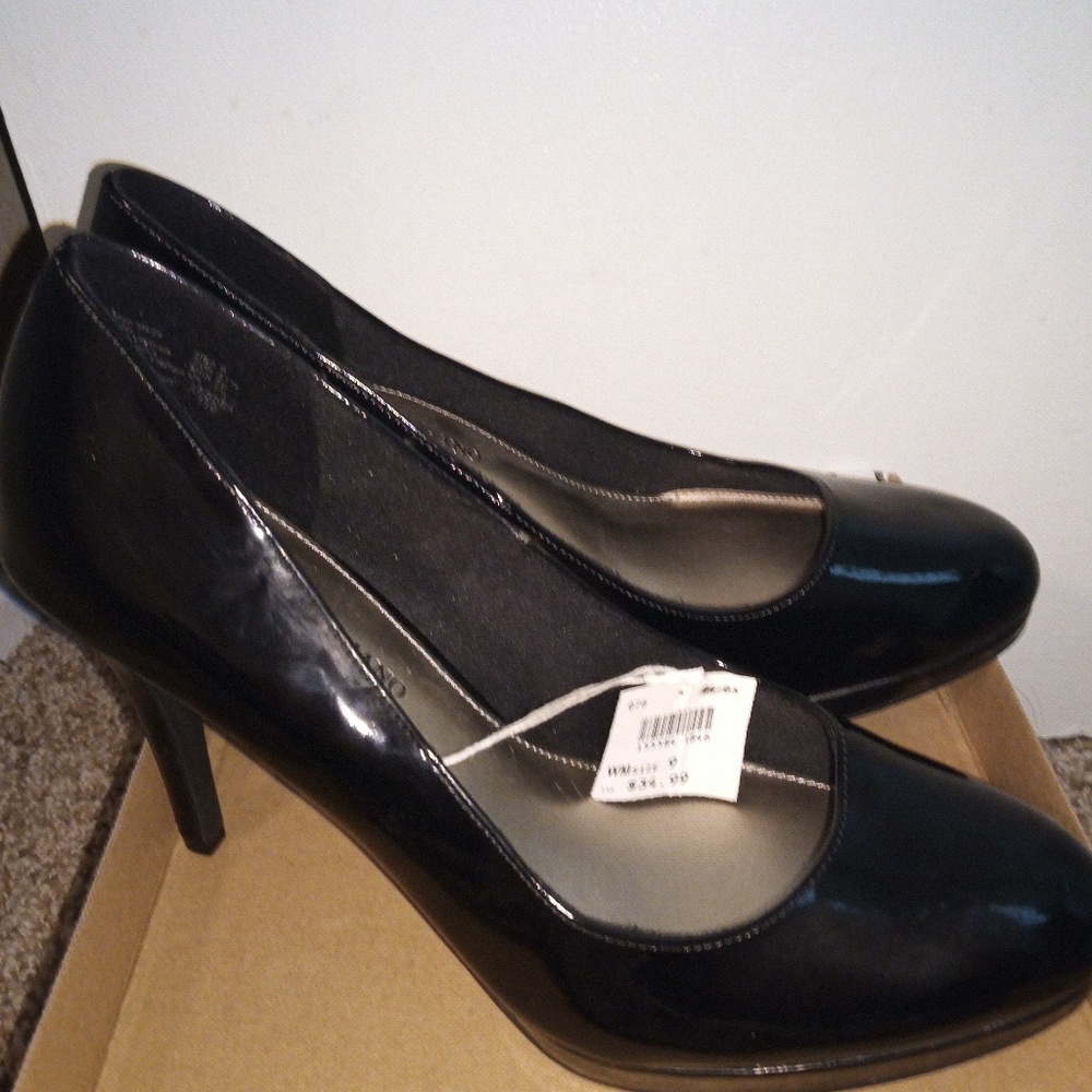 Christian siriano heels